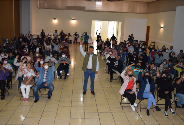 alfredo gomez palacios con maestros de puebla